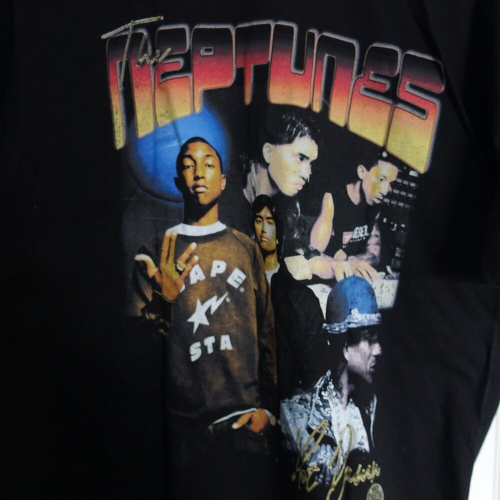 TRAIN OF THOUGHT COLLECTIVE TIMBALAND/NEPTUNES SHORT SLEEVE SHIRT SIZE MEN’S XL